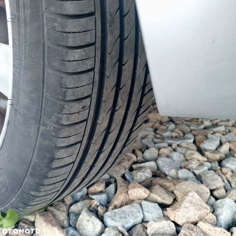 Honda Accord 2.0 i Sport - 19