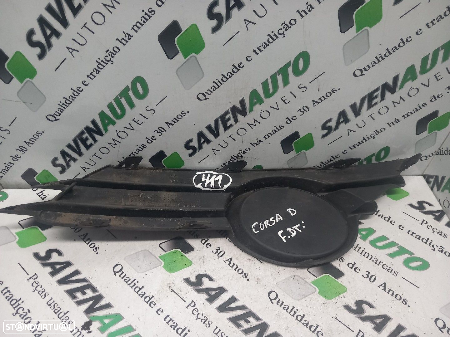 Grelha Frente / Frontal Opel Corsa D (S07) - 2