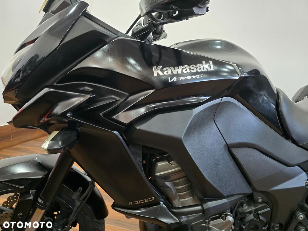 Kawasaki Versys 1000 - 25
