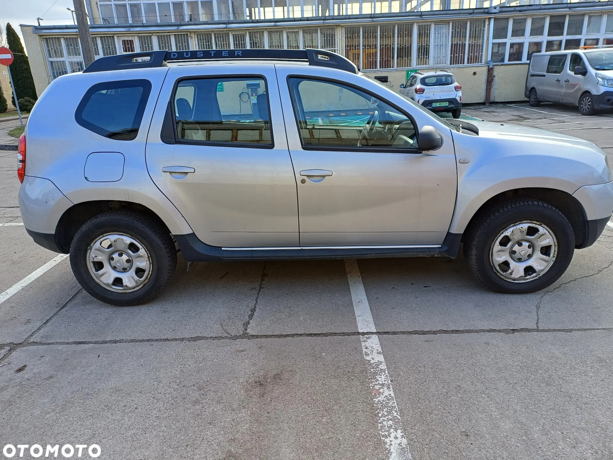 Dacia Duster 1.6 SCe Laureate 4x4 S&S - 7