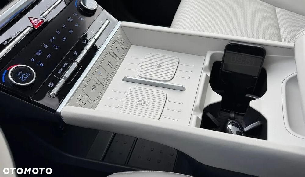 Hyundai Santa Fe 1.6 T-GDI HEV Calligraphy 4WD 6os - 27