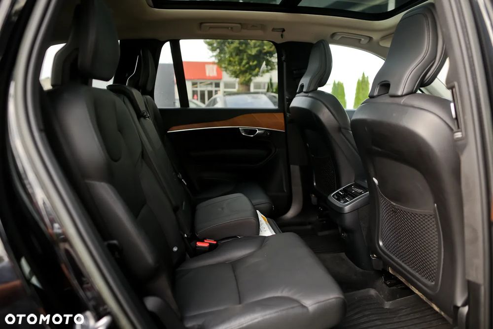 Volvo XC 90 T5 AWD Inscription 7os - 30