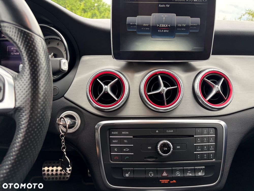 Mercedes-Benz CLA 200 7G-DCT - 12