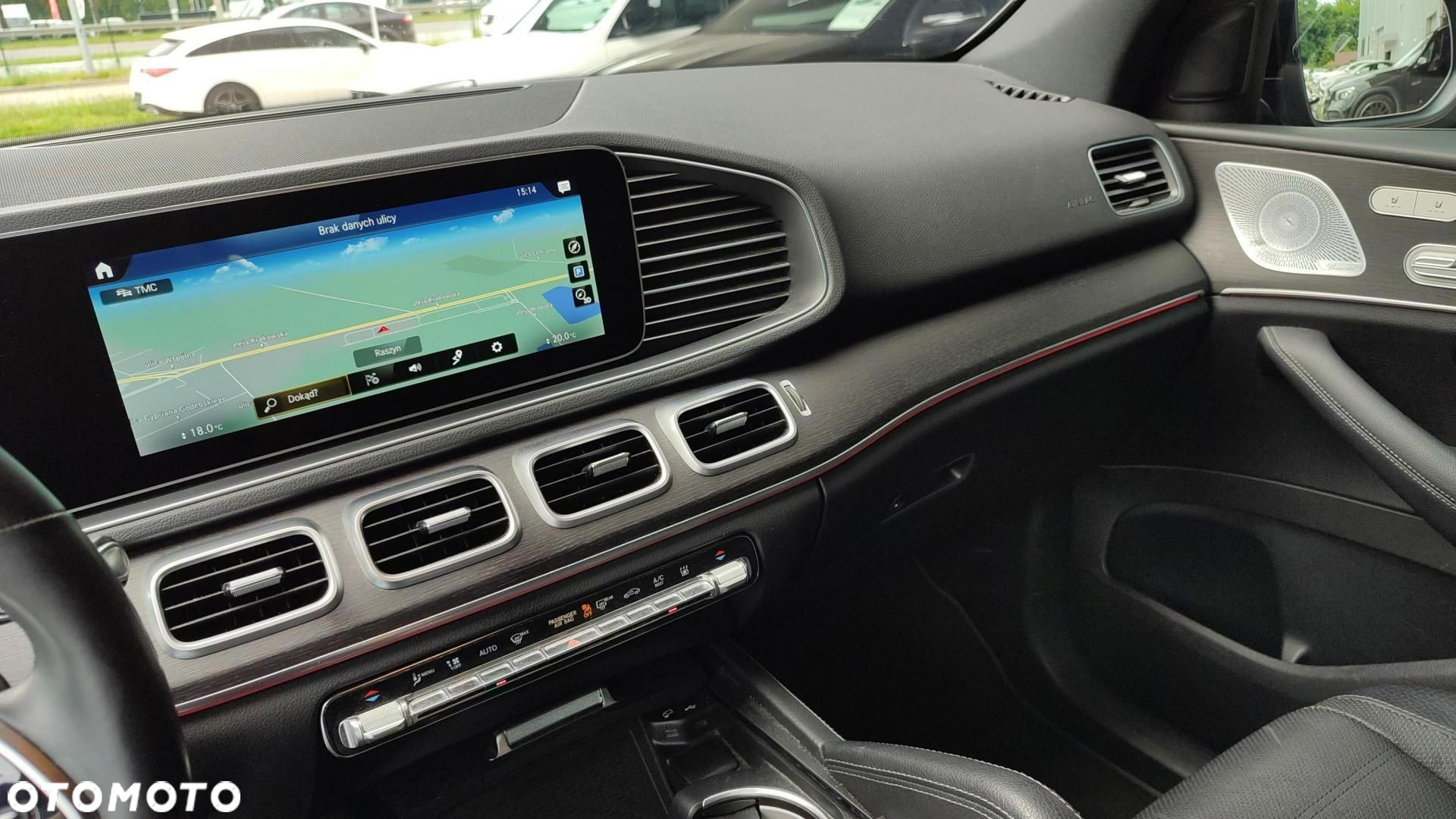 Mercedes-Benz GLE - 12