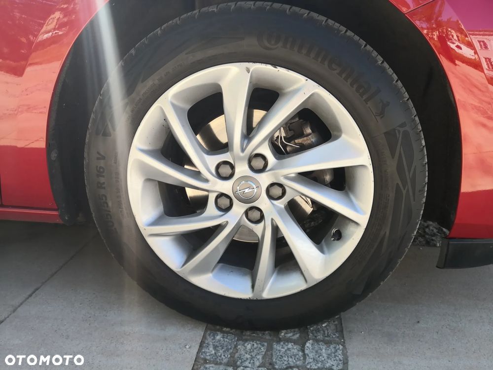 Opel Astra 1.2 T 2020 S&S - 25