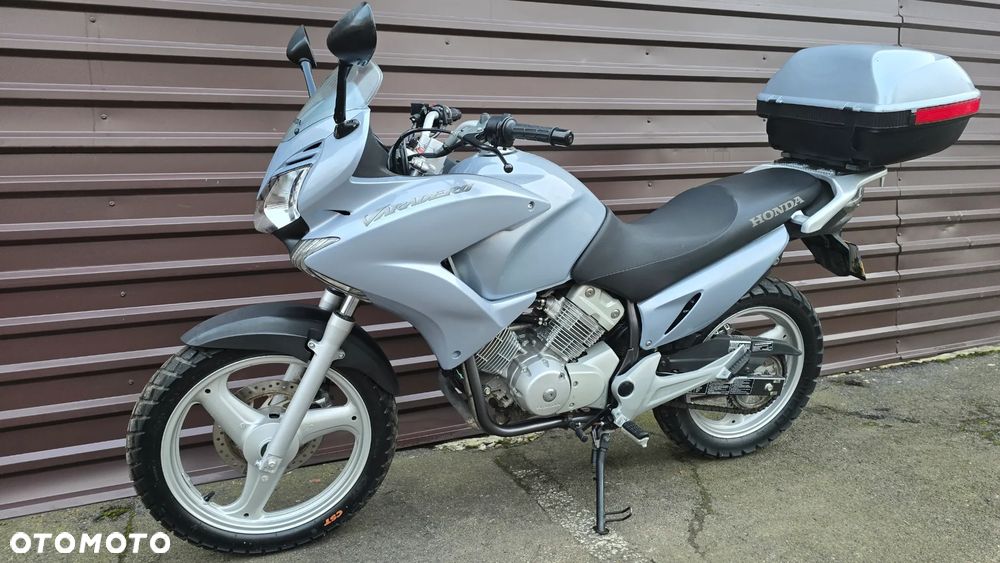 Honda XL - 21