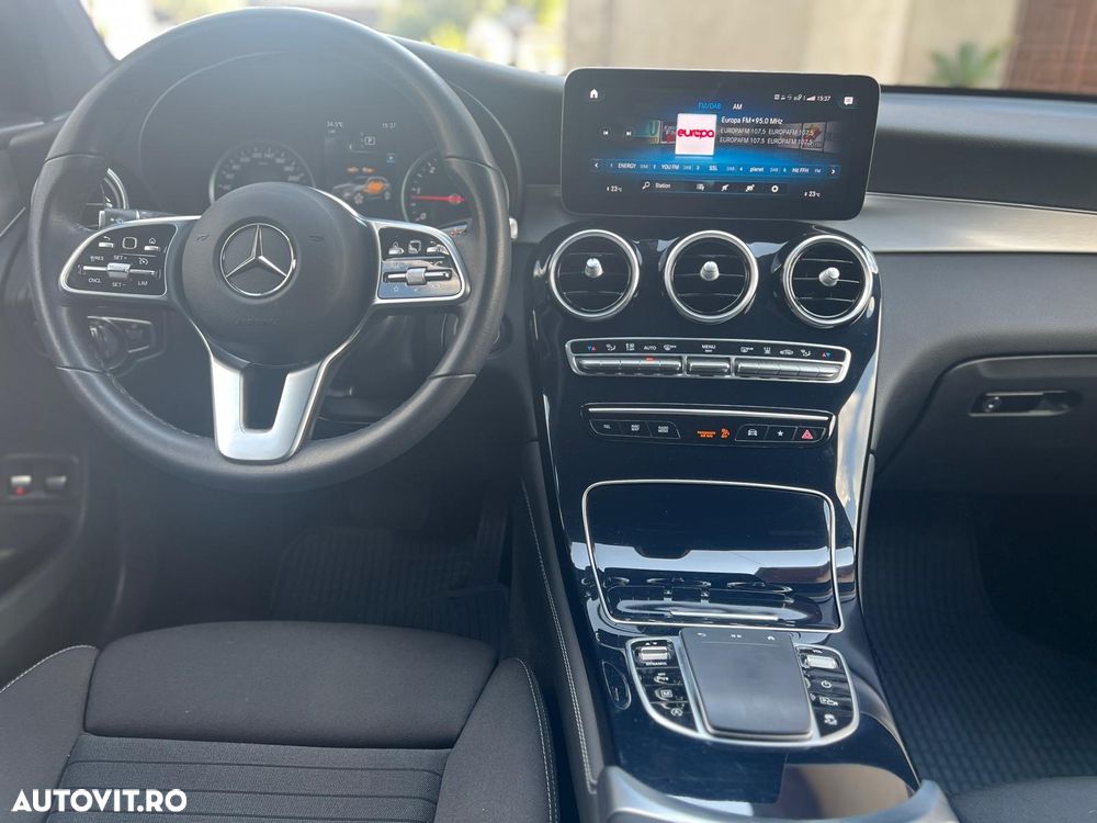 Mercedes-Benz GLC - 7