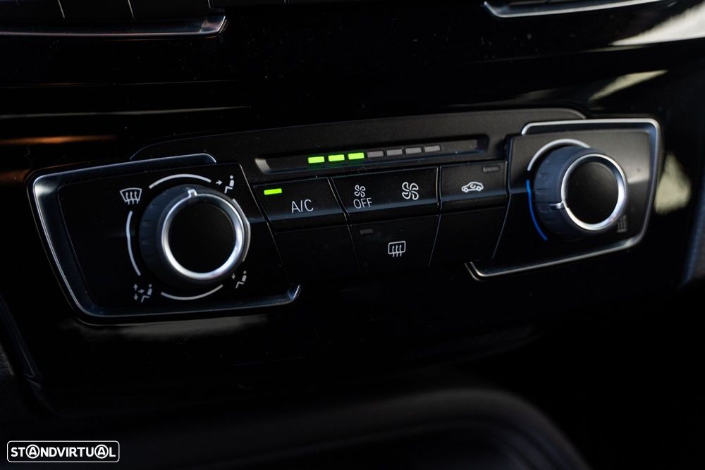 BMW X1 18 d sDrive Auto - 33