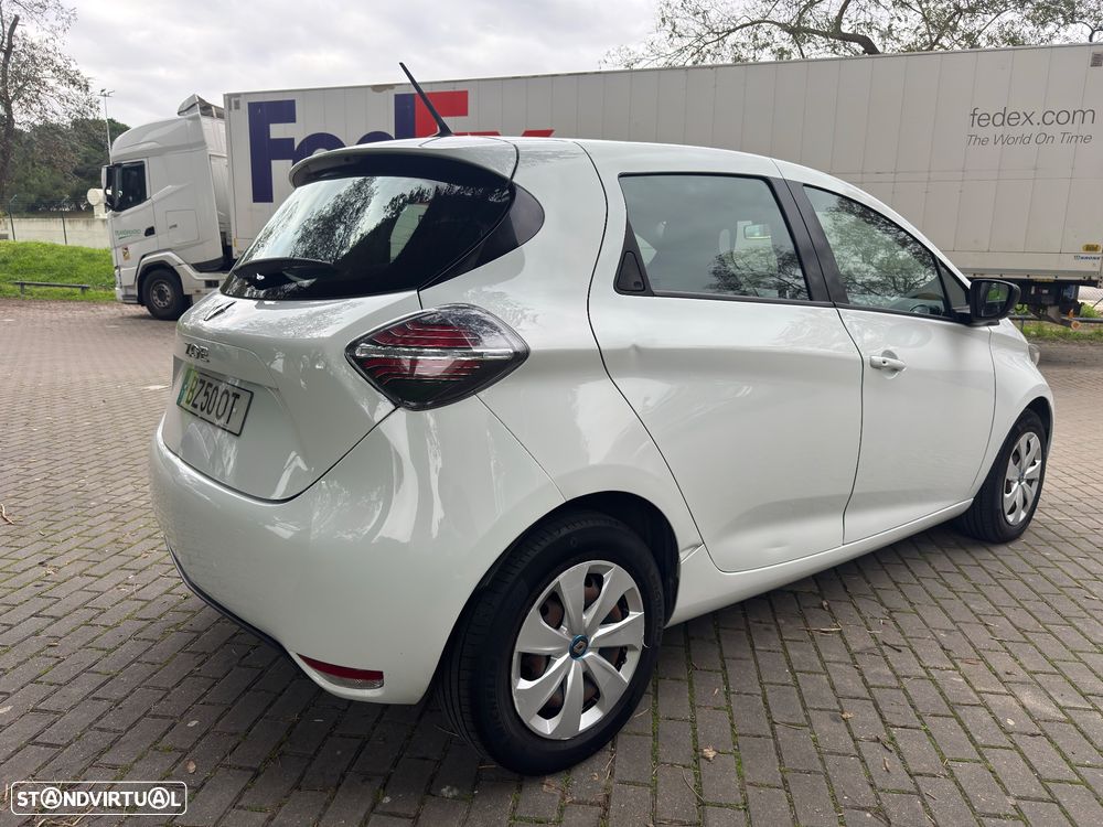 Renault Zoe - 11