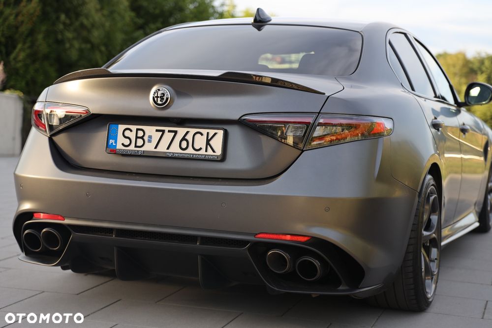 Alfa Romeo Giulia 2.9 Bi Turbo V6 Quadrifoglio - 9