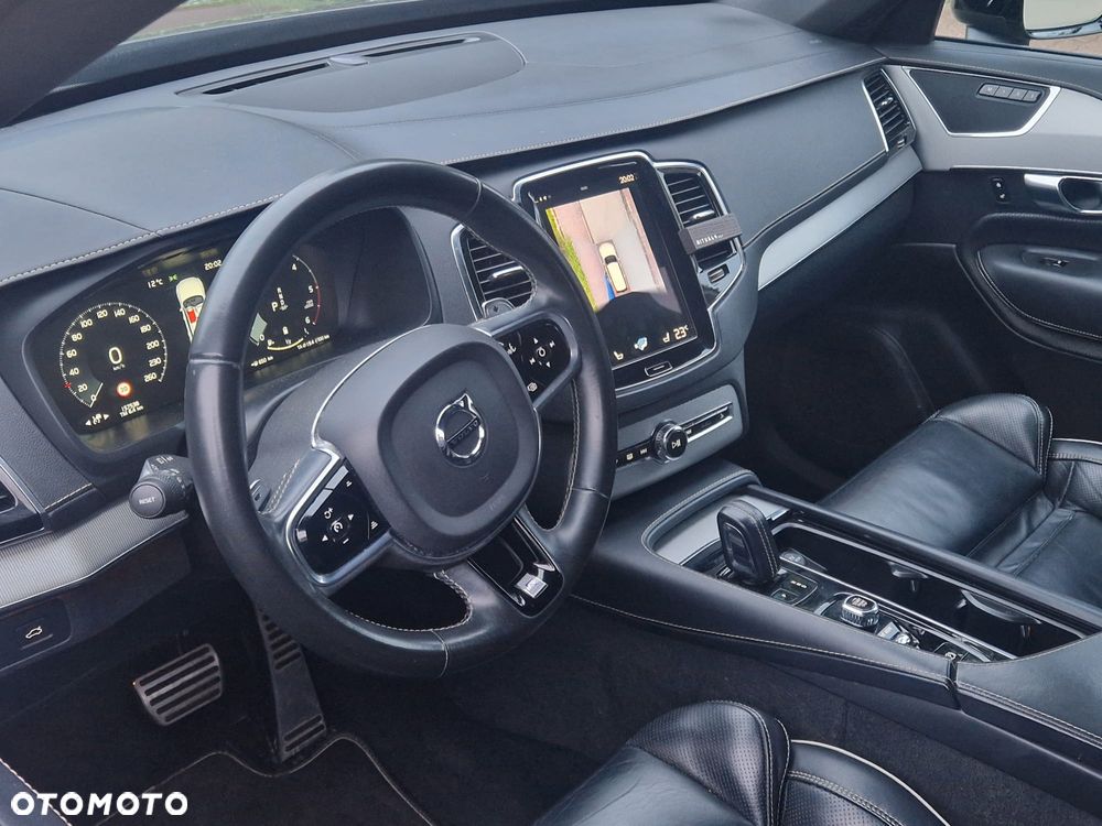 Volvo XC 90 D5 AWD R-Design 7os - 12