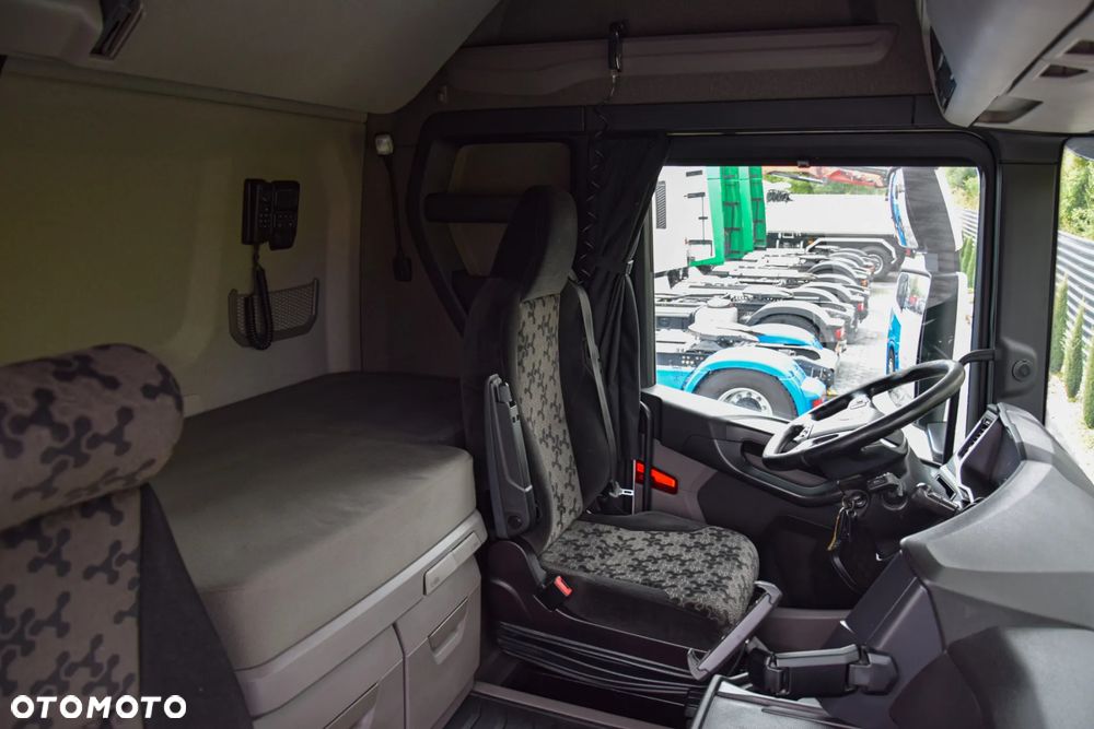 Scania R500 / EURO 6 / FULL AIRMATIC / HYDRAULIKA / RETARDER / KLIMA POSTOJOWA / ACC / FULL LEDY / FULL SPOILERY / 2 ZABIORNIKI PALIWA / SERWISOWANA / SPROWADZONA - 40