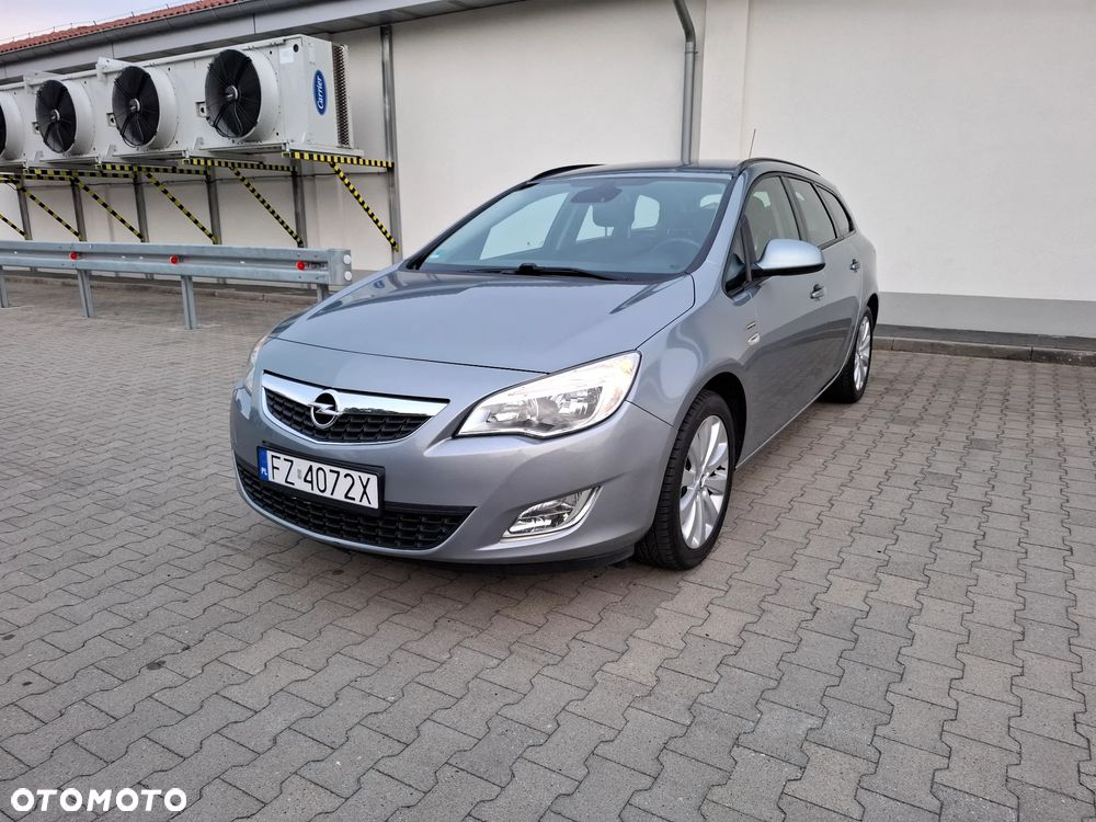 Opel Astra 1.6 Enjoy - 1