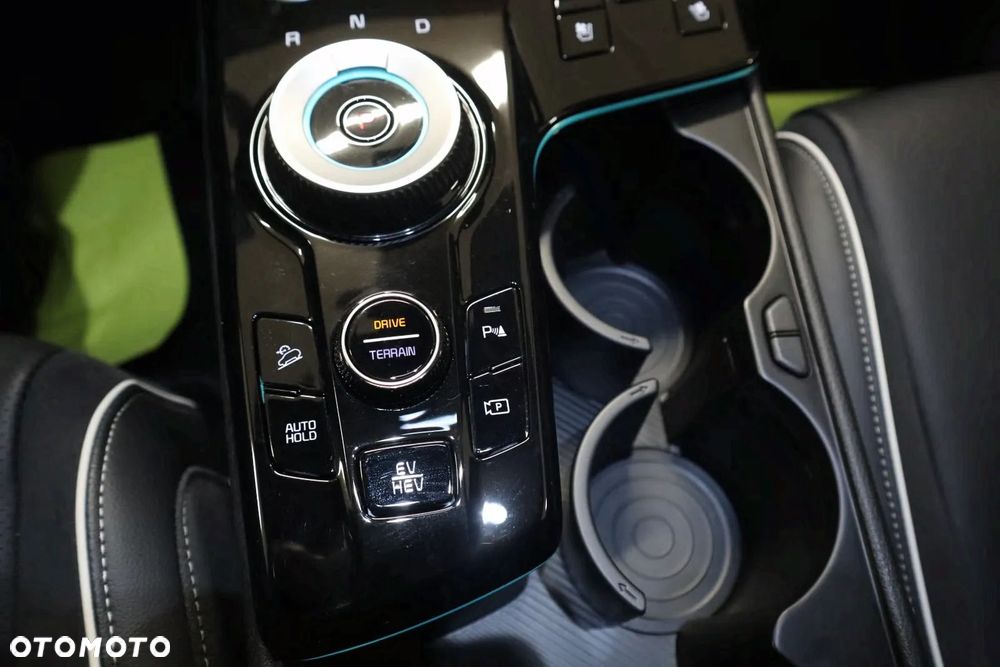 Kia Sportage 1.6 T-GDI AWD Paket GT-Line - 8