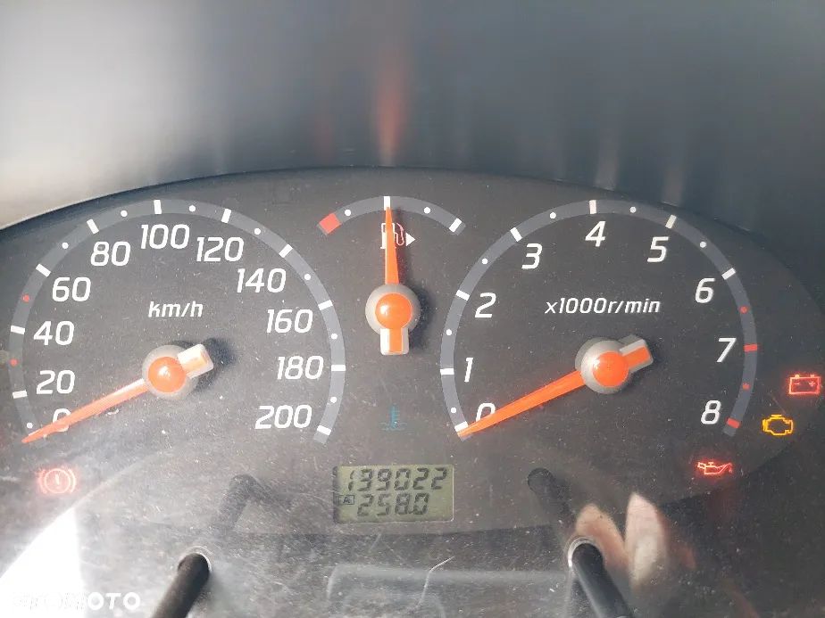 Nissan Micra 1.4 Tekna - 11