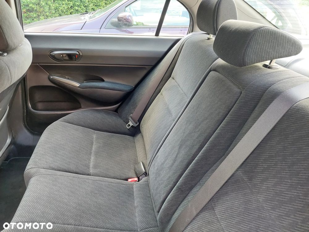 Honda Civic 1.8 Comfort - 4