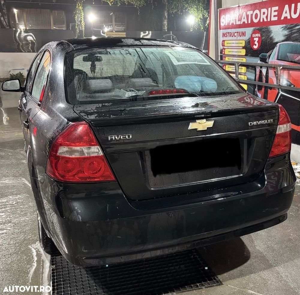 Chevrolet Aveo - 2