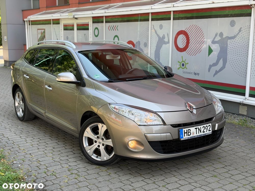 Renault Megane 2.0 140 CVT Luxe - 15