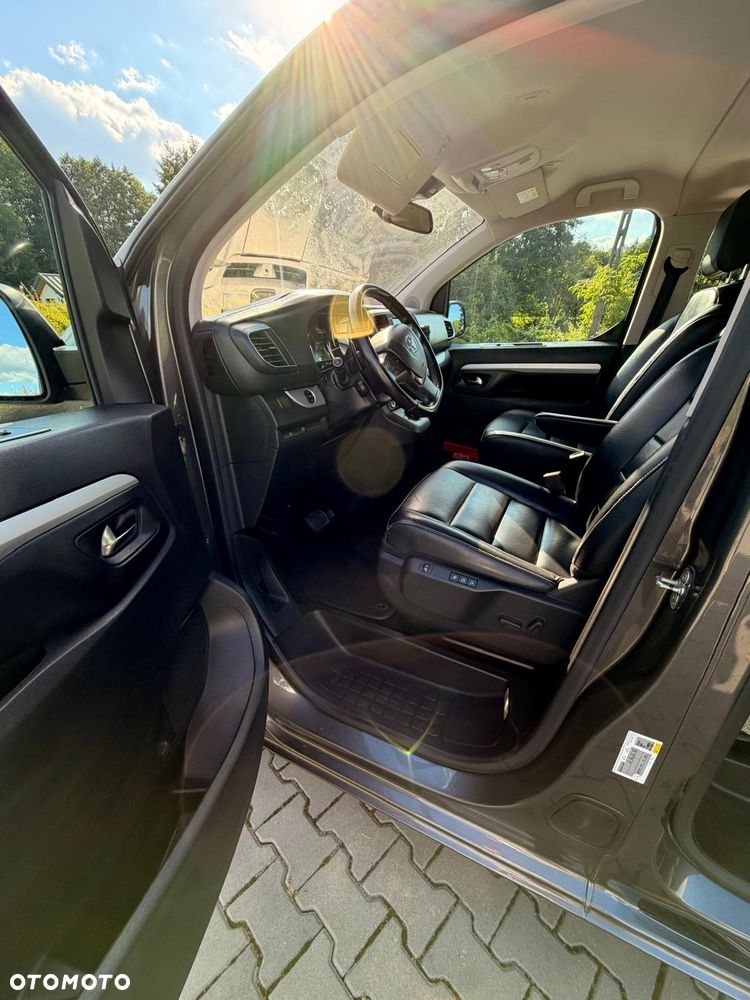 Toyota Proace Verso 2.0 D4-D Long VIP - 15
