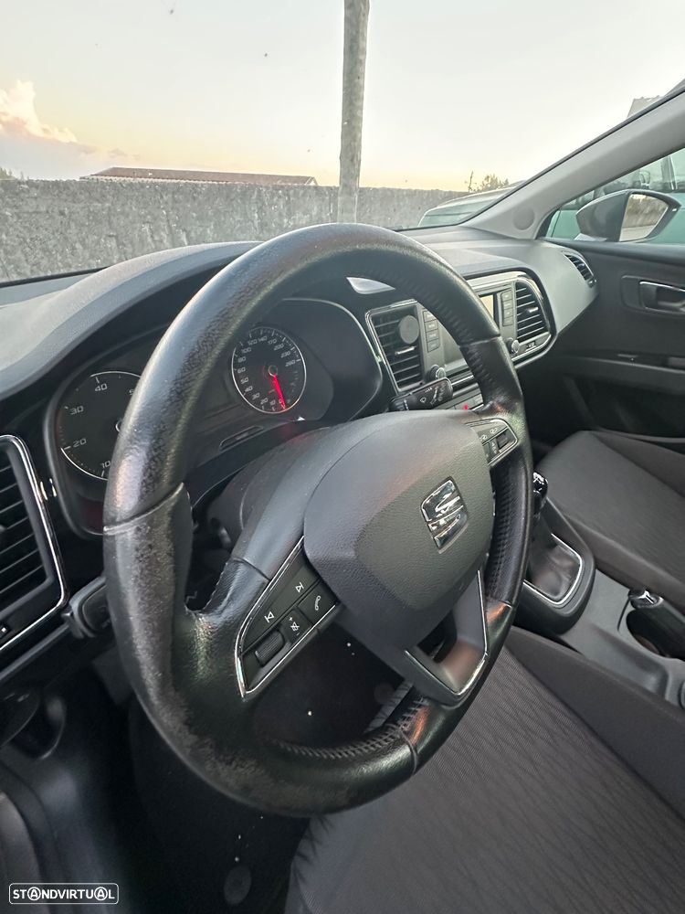 SEAT Leon ST 1.6 TDI Style Ecomotive - 24