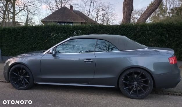 Audi S5 Cabrio - 4