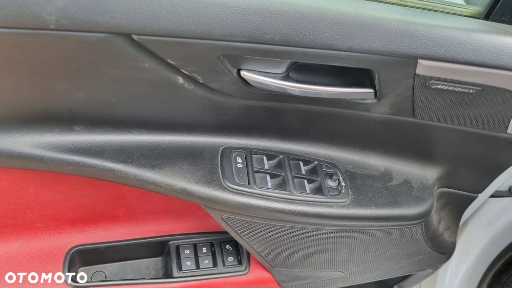 Jaguar XE 20d R-Sport Ingenium Edition - 29