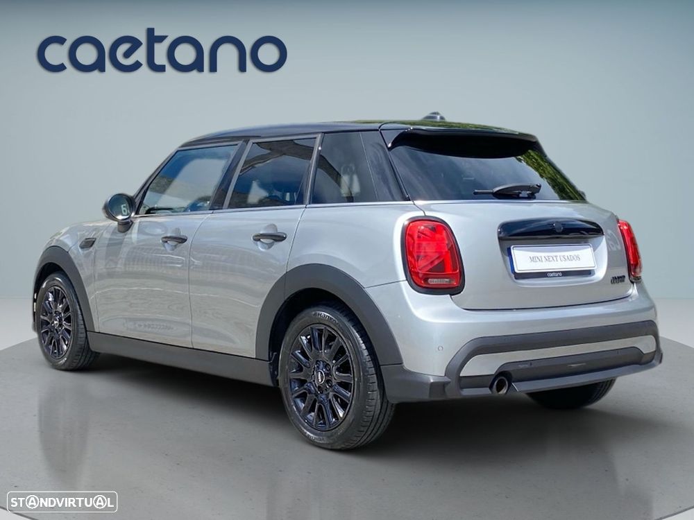 MINI 5 Portas Cooper Premium Classic Auto - 24