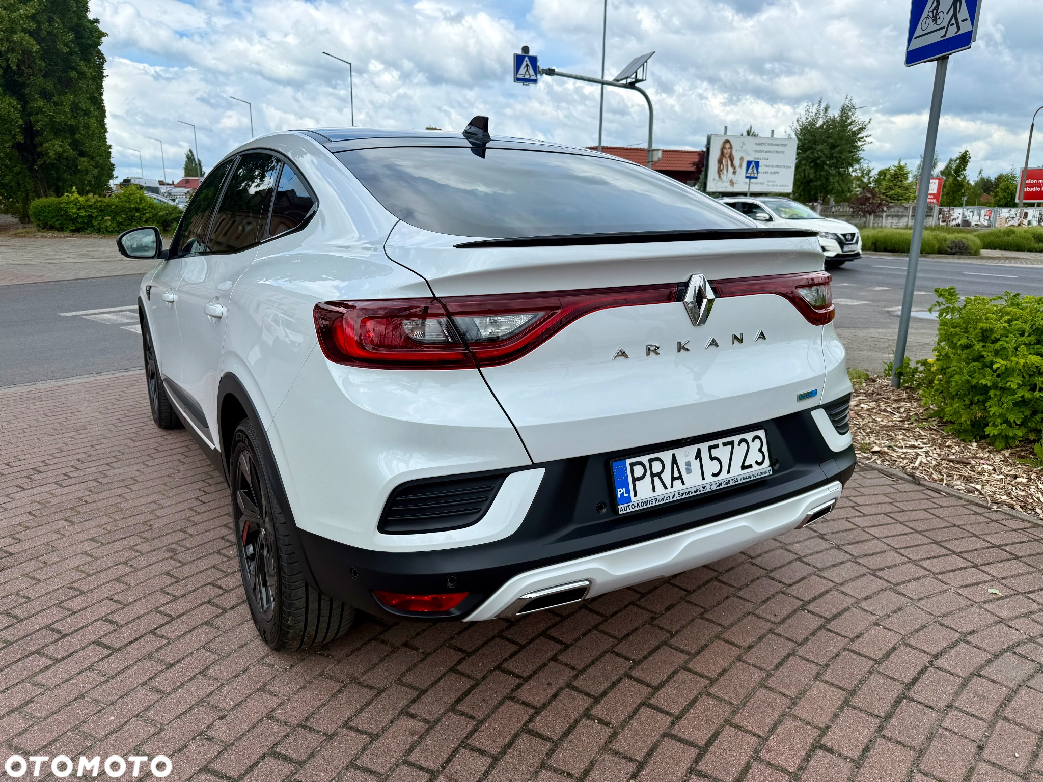 Renault Arkana E-TECH 145 R.S.LINE - 25
