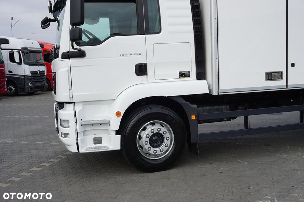 MAN TGM / 18.290 / EURO 6 / IZOTERMA + WINDA / 18 PALET / OTWIERANY BOK - 18