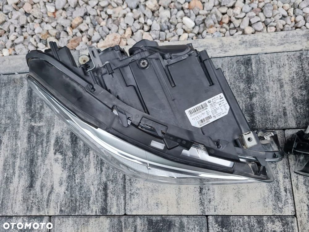BMW 5 M5 F10 F11 LIFT LCI Lampy przód Full Led Adaptive 735248108 742414601 - 9