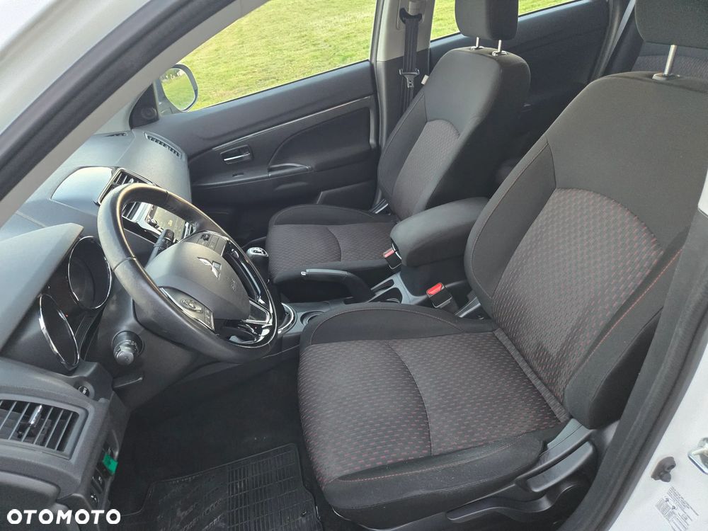 Mitsubishi ASX 1.6 Intense Plus Blue Edition - 18