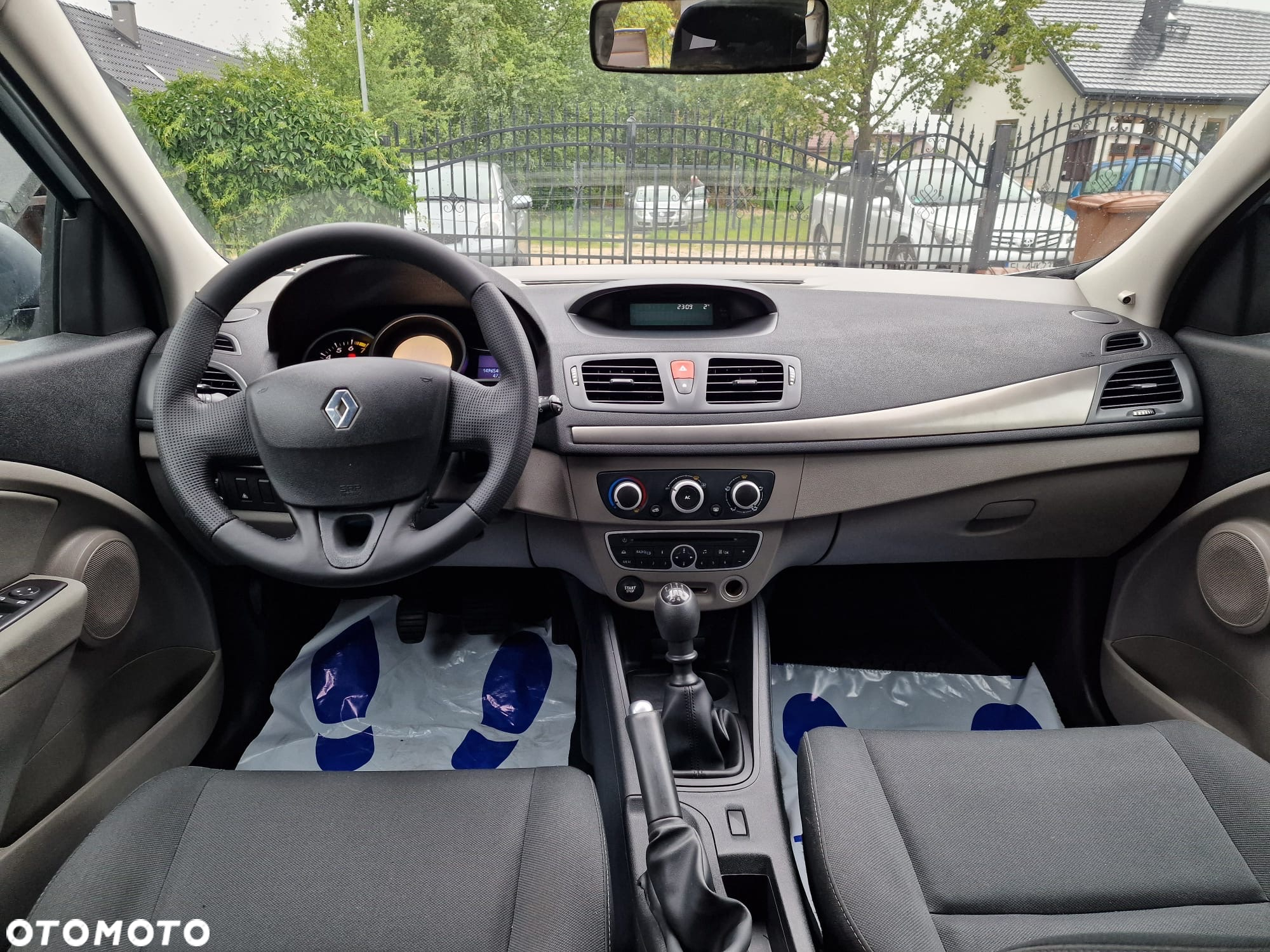 Renault Megane 1.6 16V 110 Authentique - 9
