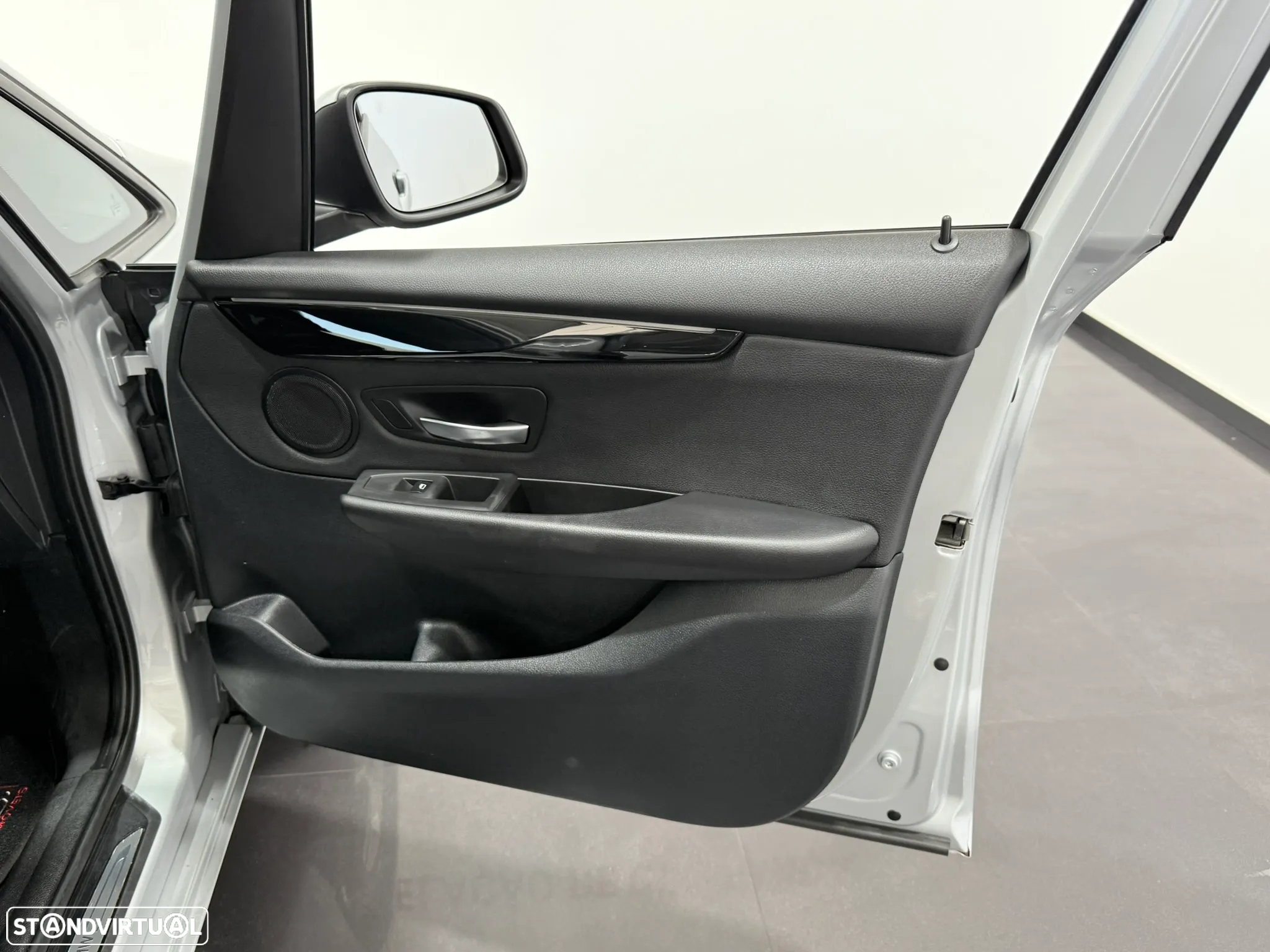 BMW 216 Gran Tourer d 7L Advantage - 35