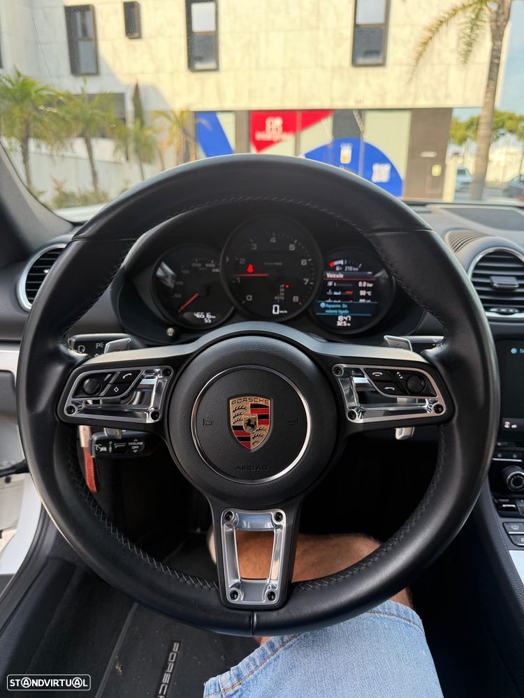 Porsche 718 - 10
