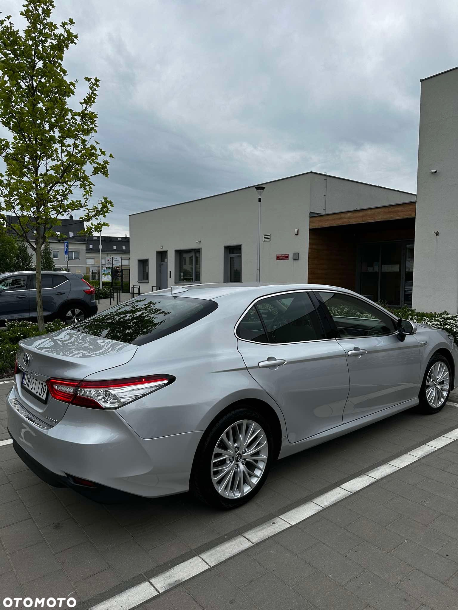 Toyota Camry 2.5 Hybrid Executive CVT - 7