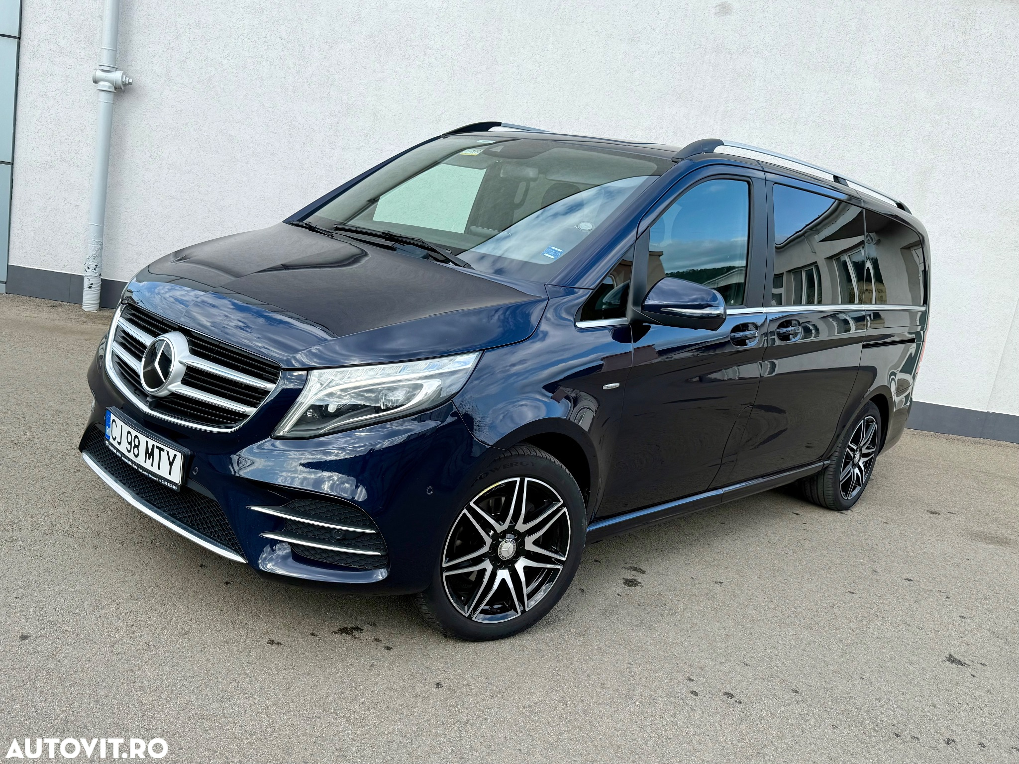 Mercedes-Benz V 250 (BlueTEC) d lang 4Matic 7G-TRONIC Avantgarde Edition - 9