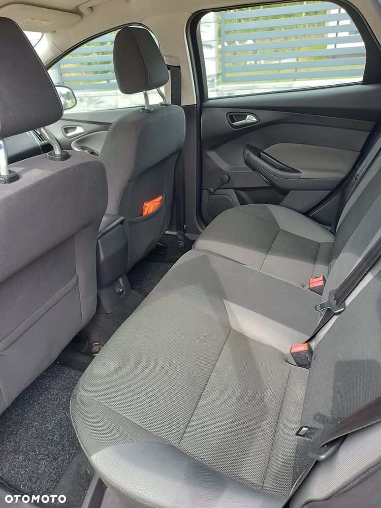 Ford Focus 1.6 TDCi DPF Start-Stopp-System Trend - 4