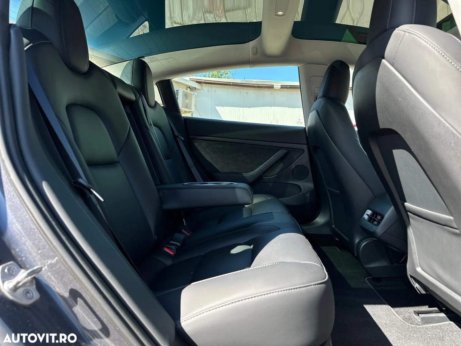 Tesla Model 3 Langstreckenbatterie Allradantrieb Dual Motor - 20