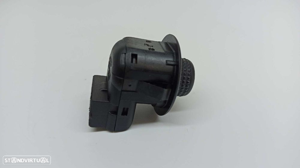 CONTROLADOR DE VISÃO TRASEIRA FORD FOCUS BERLINA (CAK) AMBIENTE - 4