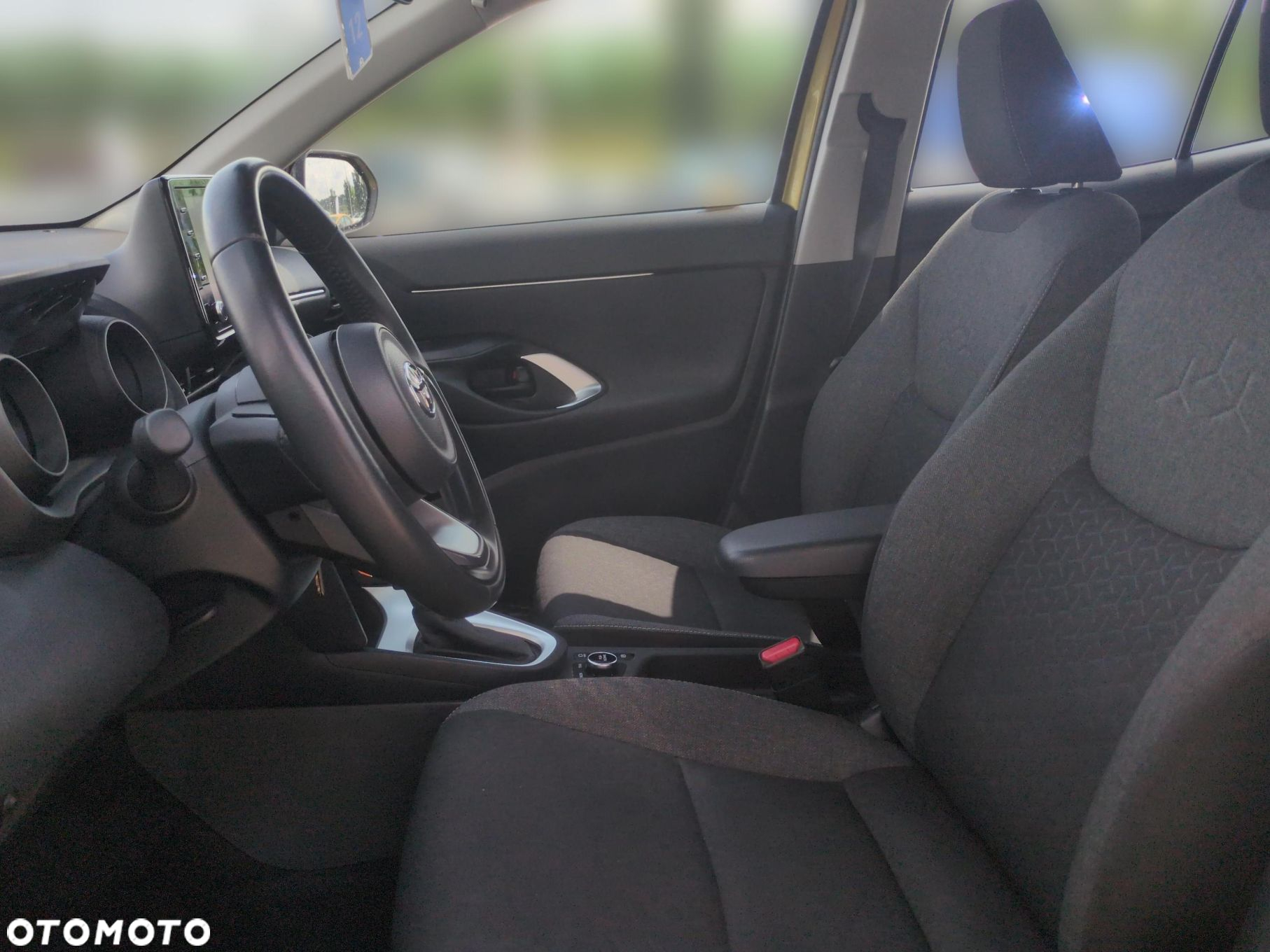 Toyota Yaris Cross - 15