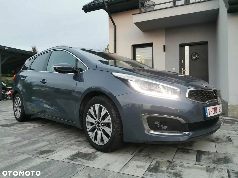 Kia Ceed - 5
