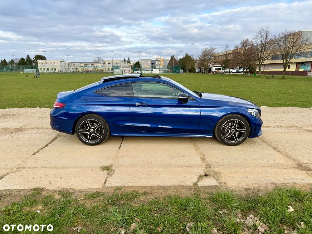 Mercedes-Benz Klasa C 200 4MATIC 9G-TRONIC - 9