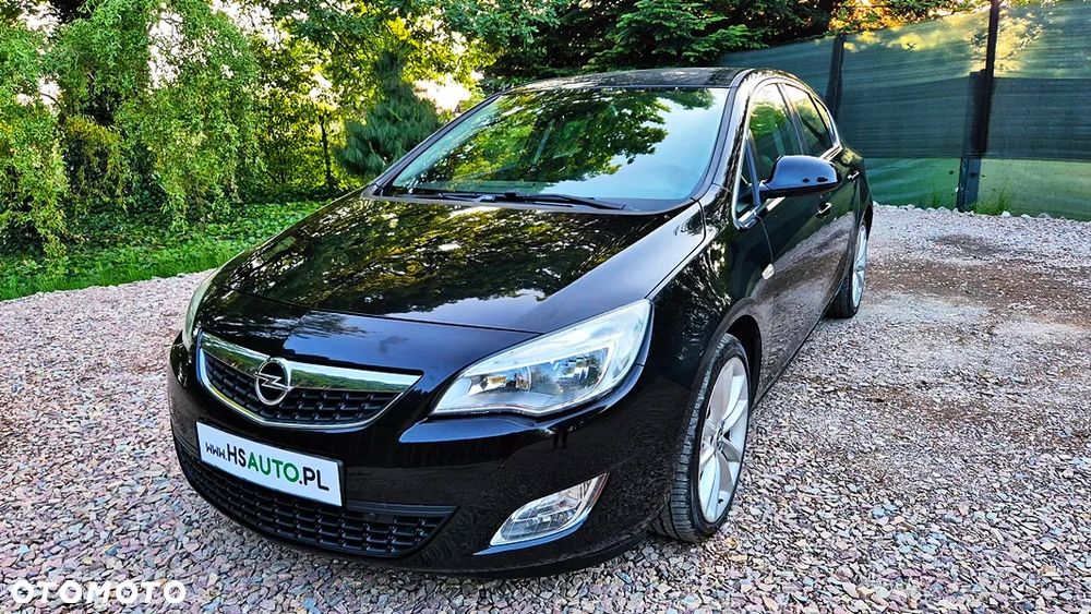 Opel Astra 1.6 Turbo Edition - 26