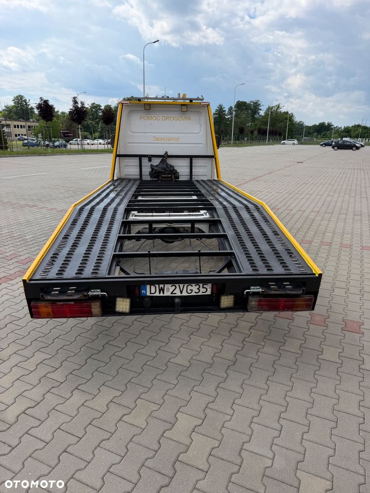 Mercedes-Benz Sprinter - 6