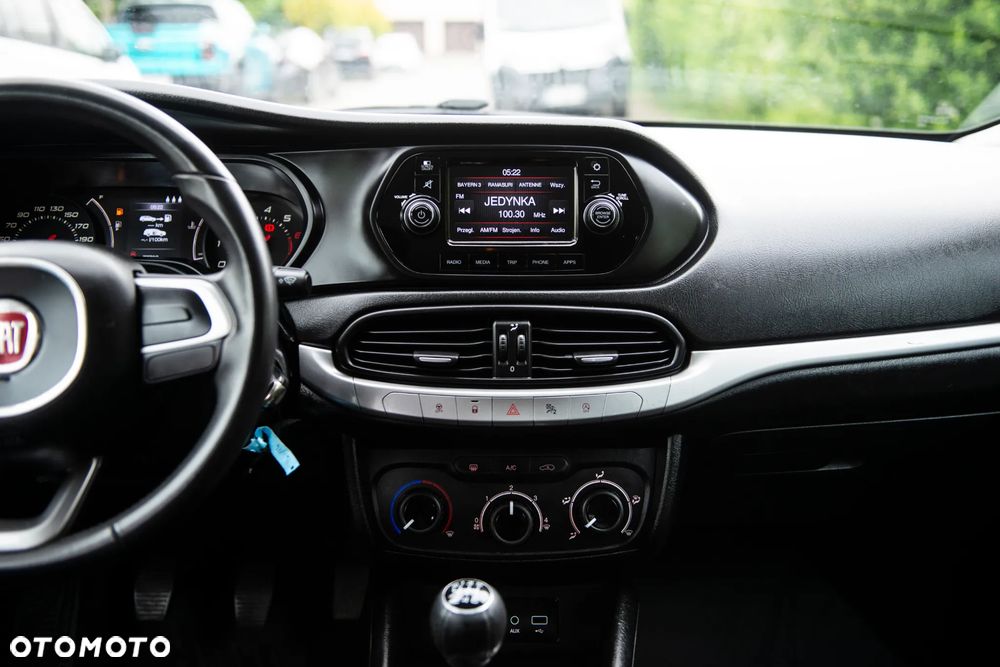 Fiat Tipo 1.4 T-Jet 16v Easy - 30