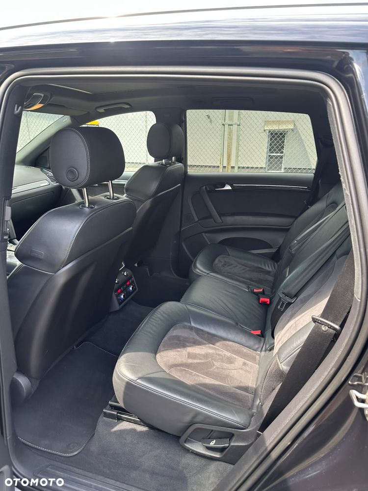 Audi Q7 3.0 TDI DPF Quattro Tiptronic - 14