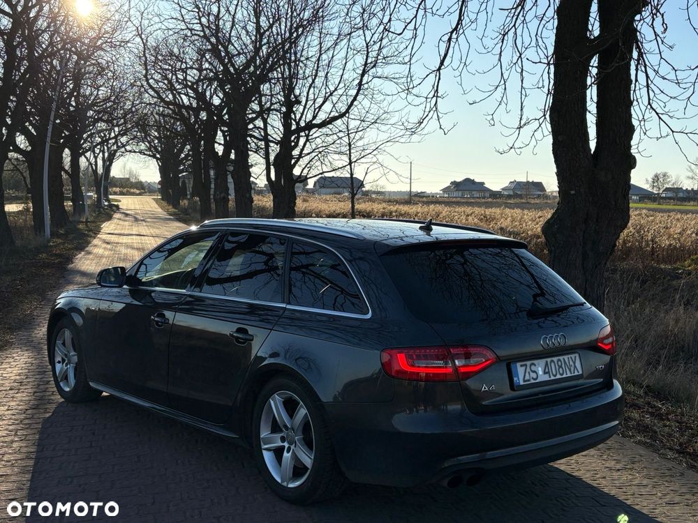 Audi A4 Avant 2.0 TDI e DPF S line Sportpaket - 4