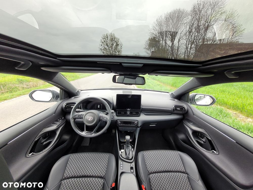 Toyota Yaris 130 1.5 VVT-i Premiere Edition - 10