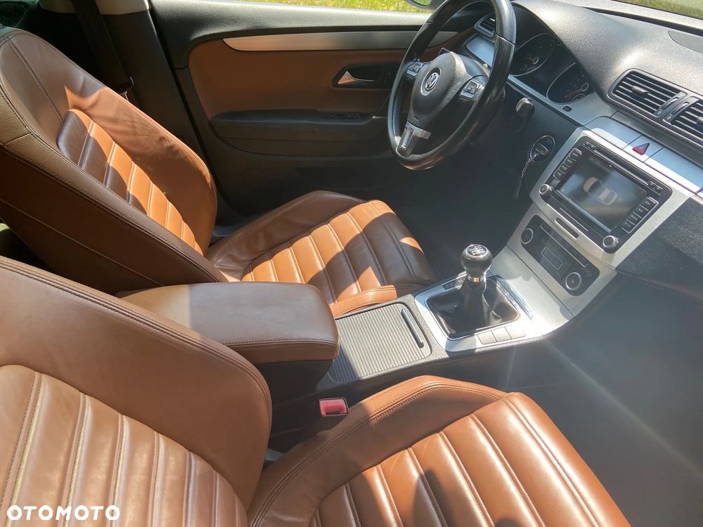 Volkswagen Passat 2.0 TDI BMT Comfortline - 5