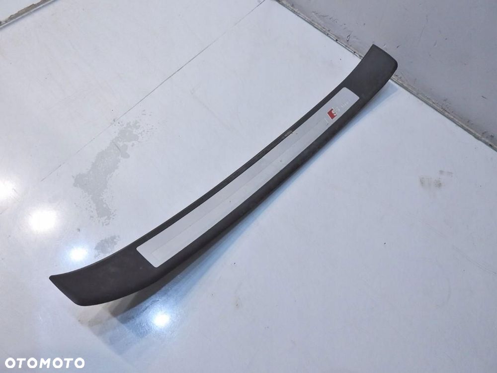 LISTWA NAKŁADKA PROGU LEWY PRZÓD AUDI A4 B7 8E0853373A 8E0853373D - 7